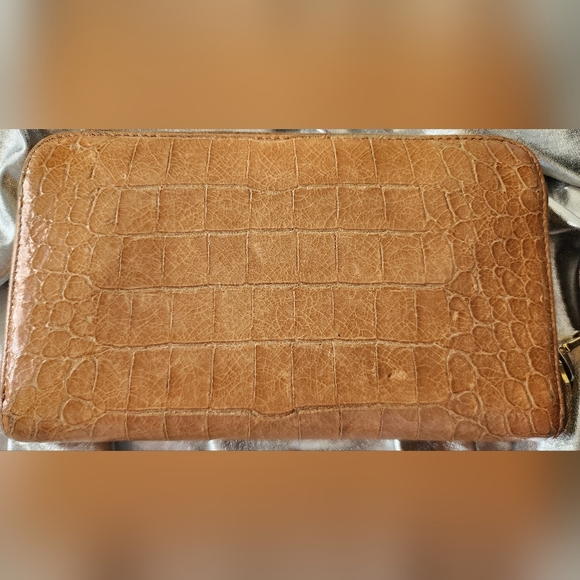 Preowned Miu Miu brown zipper wallet - Picture 4 of 12